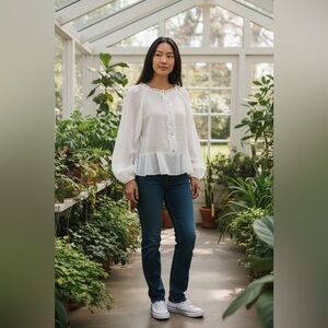 Zara Women's White Ruffle Blouse